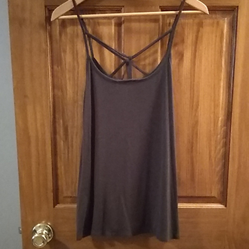 Super soft flowy tank